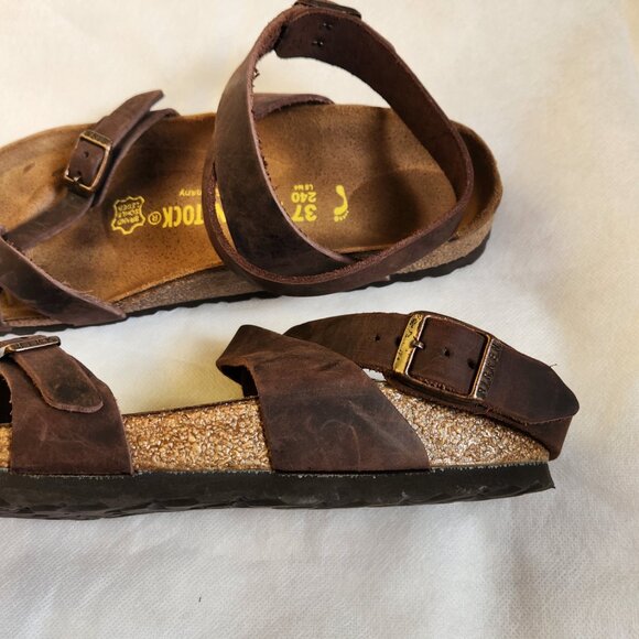 Birkenstock Yara - Leather 37 Narrow - Picture 5 of 8